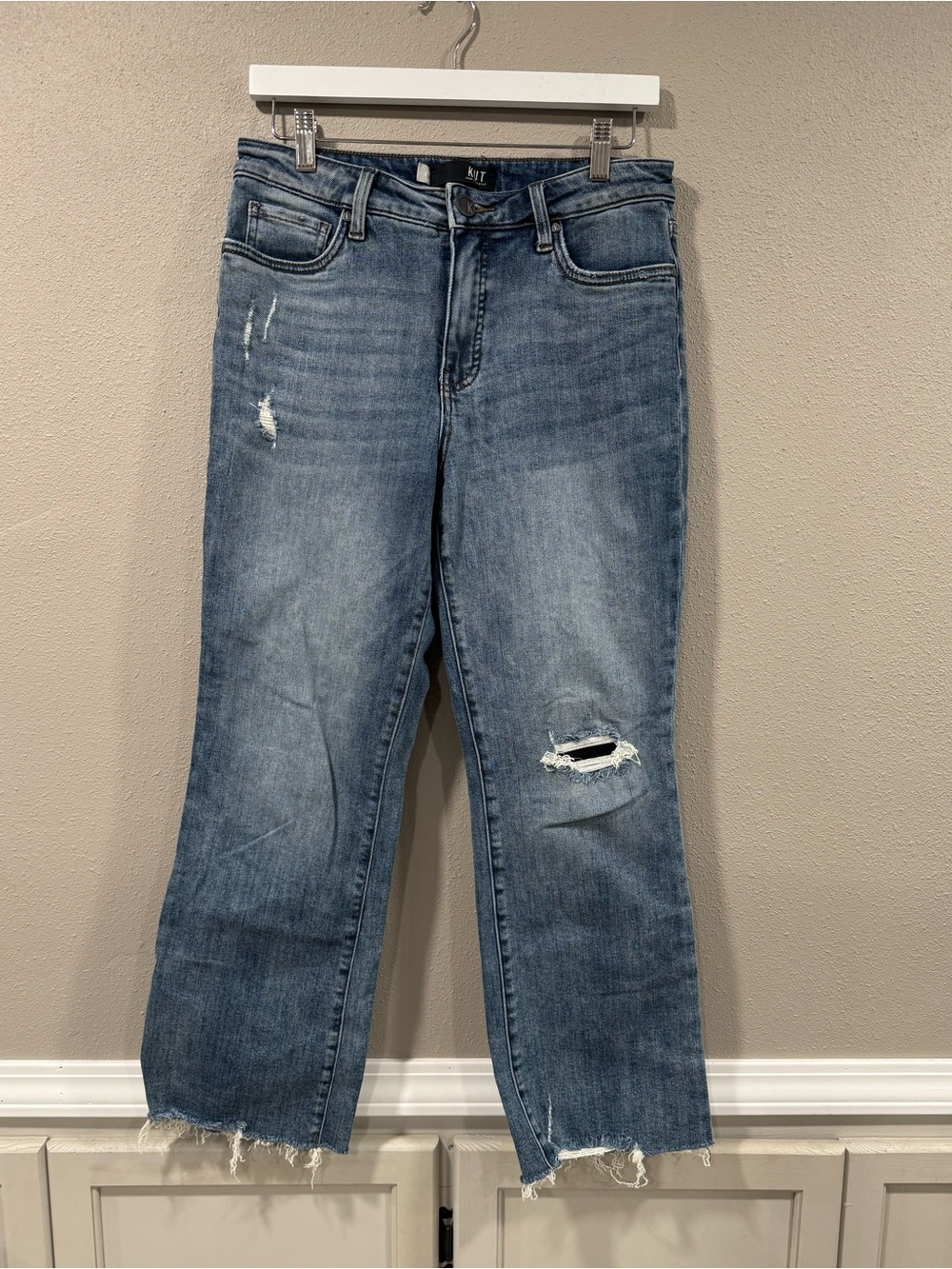 KUT from the Kloth Wide Leg Crop - Picture 2 of 9